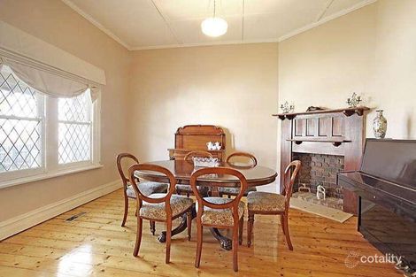 Property photo of 11 Passchendaele Street Hampton VIC 3188