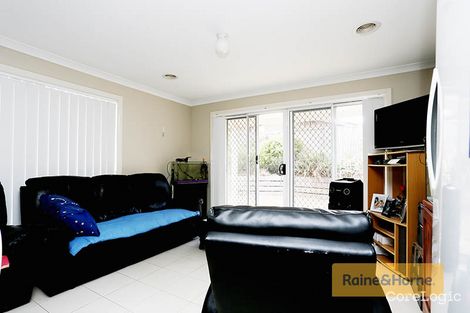 Property photo of 34 Cootamundra Circuit Harkness VIC 3337