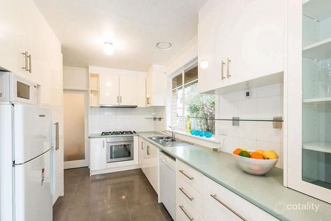 Property photo of 11 Normanby Road Bentleigh East VIC 3165