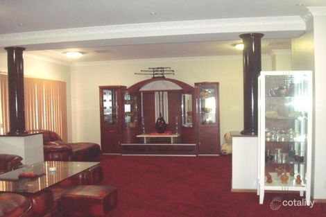 Property photo of 5 Brush Close Green Valley NSW 2168