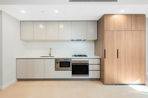 638/3 Maple Tree Rd, Westmead, NSW 2145