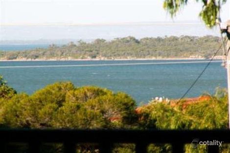 Property photo of 1 Balingup Loop Dawesville WA 6211