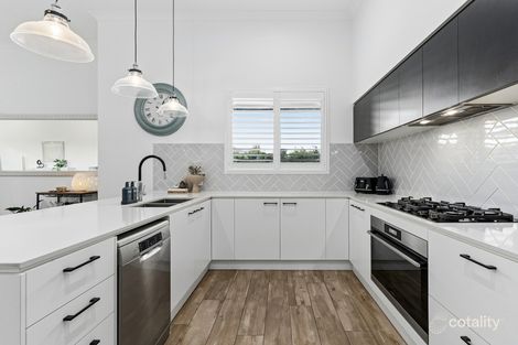 Property photo of 54 Tooloom Circuit Upper Kedron QLD 4055