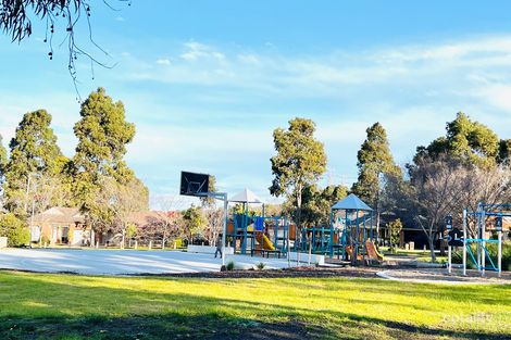Property photo of 12 Gravlier Way South Morang VIC 3752