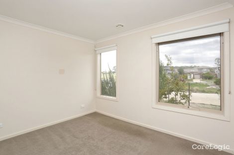 Property photo of 5 Apele Place Mernda VIC 3754