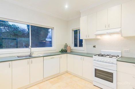 Property photo of 8 Charles Street Elsternwick VIC 3185