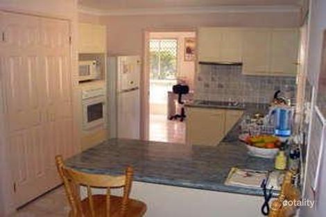 Property photo of 2 Chesterfield Crescent Kuraby QLD 4112