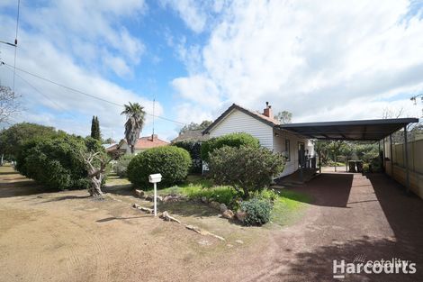 6 New St, York, WA 6302
