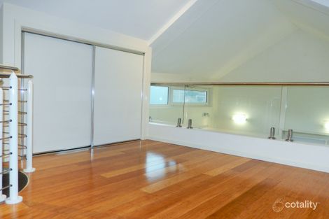 Property photo of 19A Riddell Parade Elsternwick VIC 3185