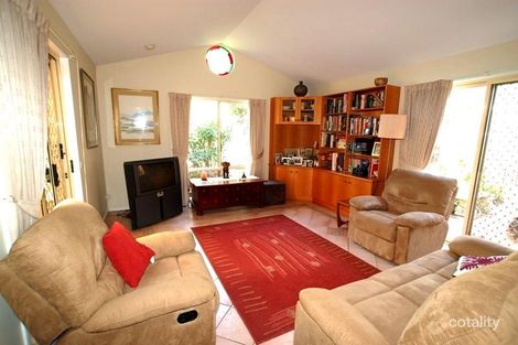 Property photo of 34 Willow Way Table Top NSW 2640