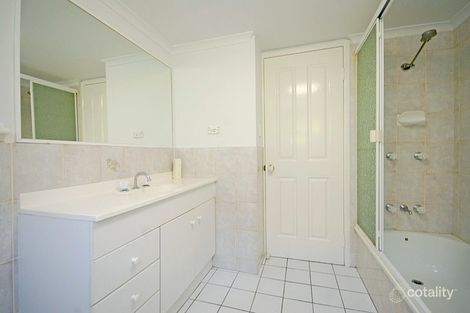 Property photo of 2/57 Derby Street Coorparoo QLD 4151