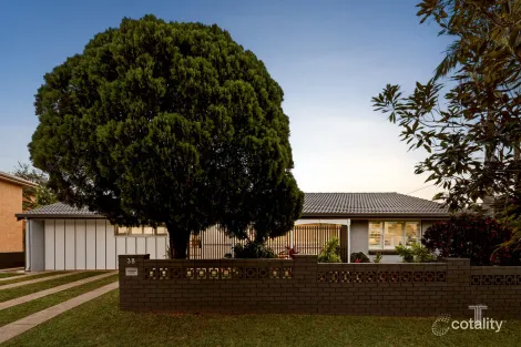Property photo of 38 Mingera Street Mansfield QLD 4122