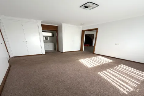 Property photo of 17 Vernon Crescent Maslin Beach SA 5170