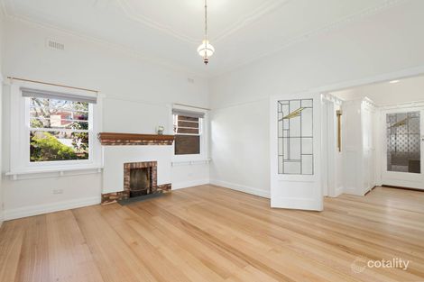 Property photo of 9 Leopold Crescent Mont Albert VIC 3127