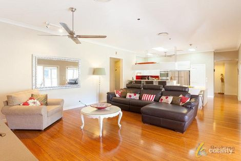 Property photo of 6 Jamieson Place Brookfield QLD 4069