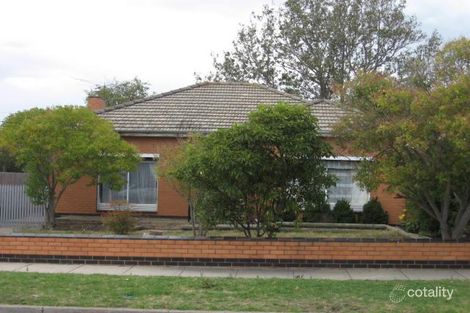 12 Charlton St, Bentleigh, VIC 3204