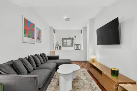 Property photo of 10 Vicars Lane Adelaide SA 5000