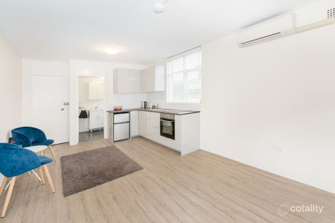 Property photo of 2/14 Grafton Crescent Dee Why NSW 2099