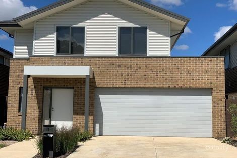 21 Parkmore Cres, Westmeadows, VIC 3049