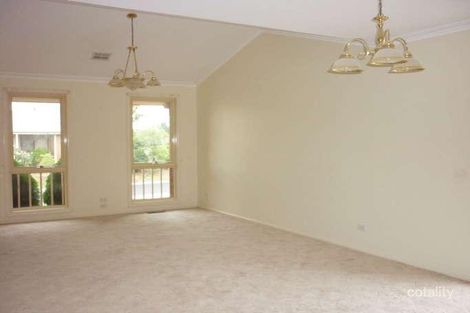 Property photo of 16 Magra Place Roxburgh Park VIC 3064