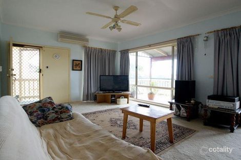 Property photo of 36 Catalina Drive Catalina NSW 2536