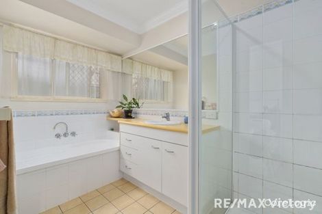 Property photo of 23 Wimbledon Drive Morayfield QLD 4506