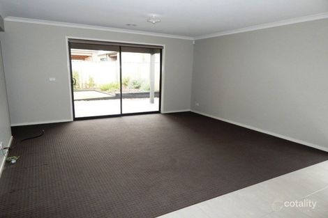 Property photo of 12 Morello Place Berwick VIC 3806