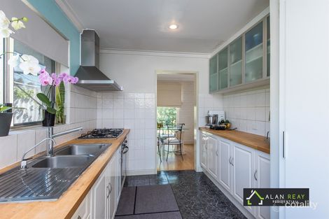 Property photo of 15 Idaho Place Craigie WA 6025