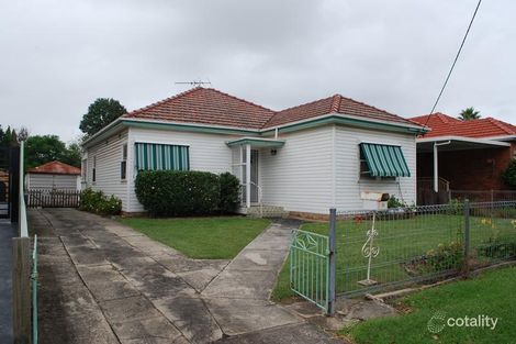 Property photo of 32 Elwin Street Peakhurst NSW 2210