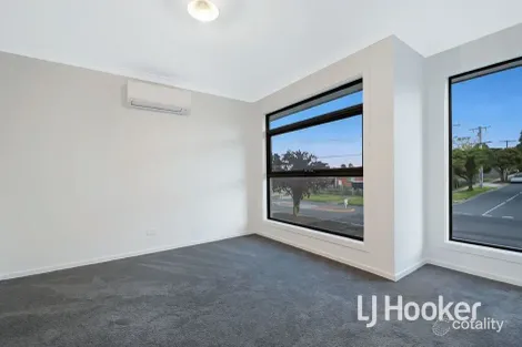 Property photo of 67 Somerville Road Hampton Park VIC 3976