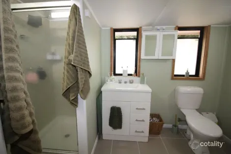 Property photo of 57 Dalrymple Road Richmond Hill QLD 4820