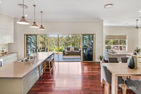 Property photo of 27 Kingsway Hazelbrook NSW 2779
