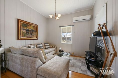 Property photo of 19 Loudon Street South Toowoomba QLD 4350