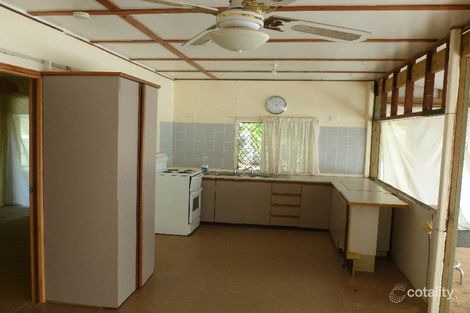 Property photo of 27 Noon-Muckle Street Macleay Island QLD 4184