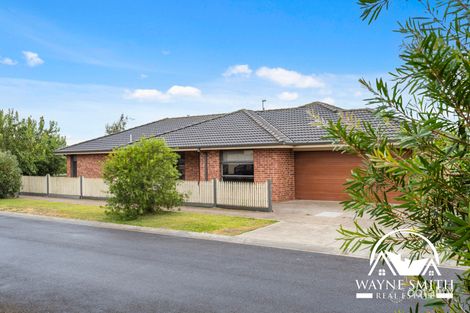 Property photo of 1 Pauline Way Kilmore VIC 3764