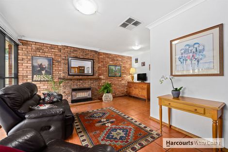 Property photo of 10 Haven Way Hackham West SA 5163