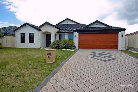 35 Oakworth Mndr, Tapping, WA 6065