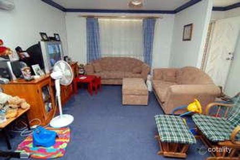 Property photo of 10 Olliver Crescent St Clair NSW 2759