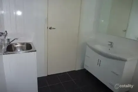 Property photo of 2/4 Yaralin Avenue Klemzig SA 5087