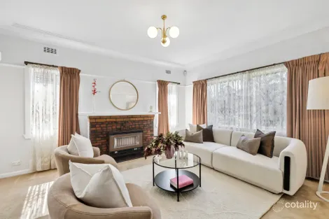 Property photo of 114 Haughton Road Oakleigh VIC 3166