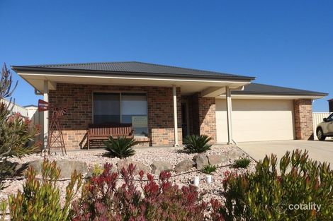 12 Polglase St, Port Hughes, SA 5558