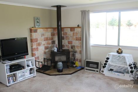 Property photo of 10 Young Street Deepwater NSW 2371