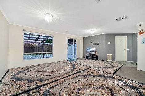 Property photo of 9 Forrester Walk Narre Warren South VIC 3805
