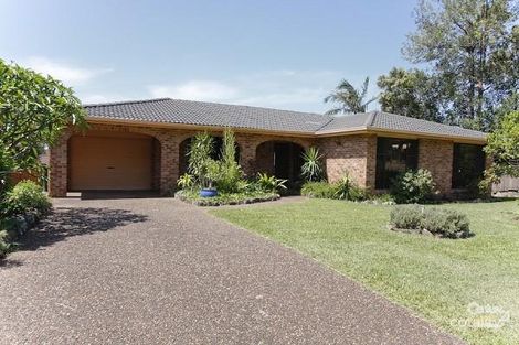 19 Whitby St, Warners Bay, NSW 2282
