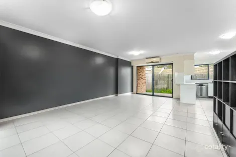 Property photo of 11/698-700 Kingston Road Loganlea QLD 4131