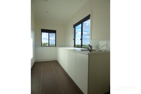 Property photo of 128 Bourne Drive Roma QLD 4455