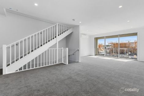 Property photo of 5 Zara Court Officer VIC 3809