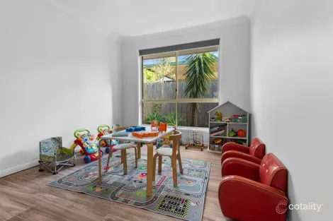 Property photo of 19 Jabiru Place Bellbowrie QLD 4070