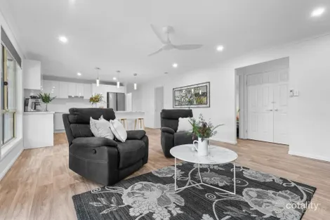 Property photo of 19 Jabiru Place Bellbowrie QLD 4070