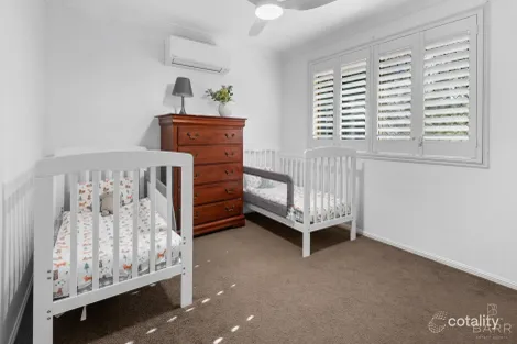 Property photo of 19 Jabiru Place Bellbowrie QLD 4070